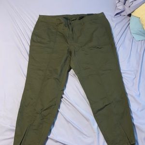 Lane Bryant, never worn, hunter green, mid-rise skinny pants. Size 24.